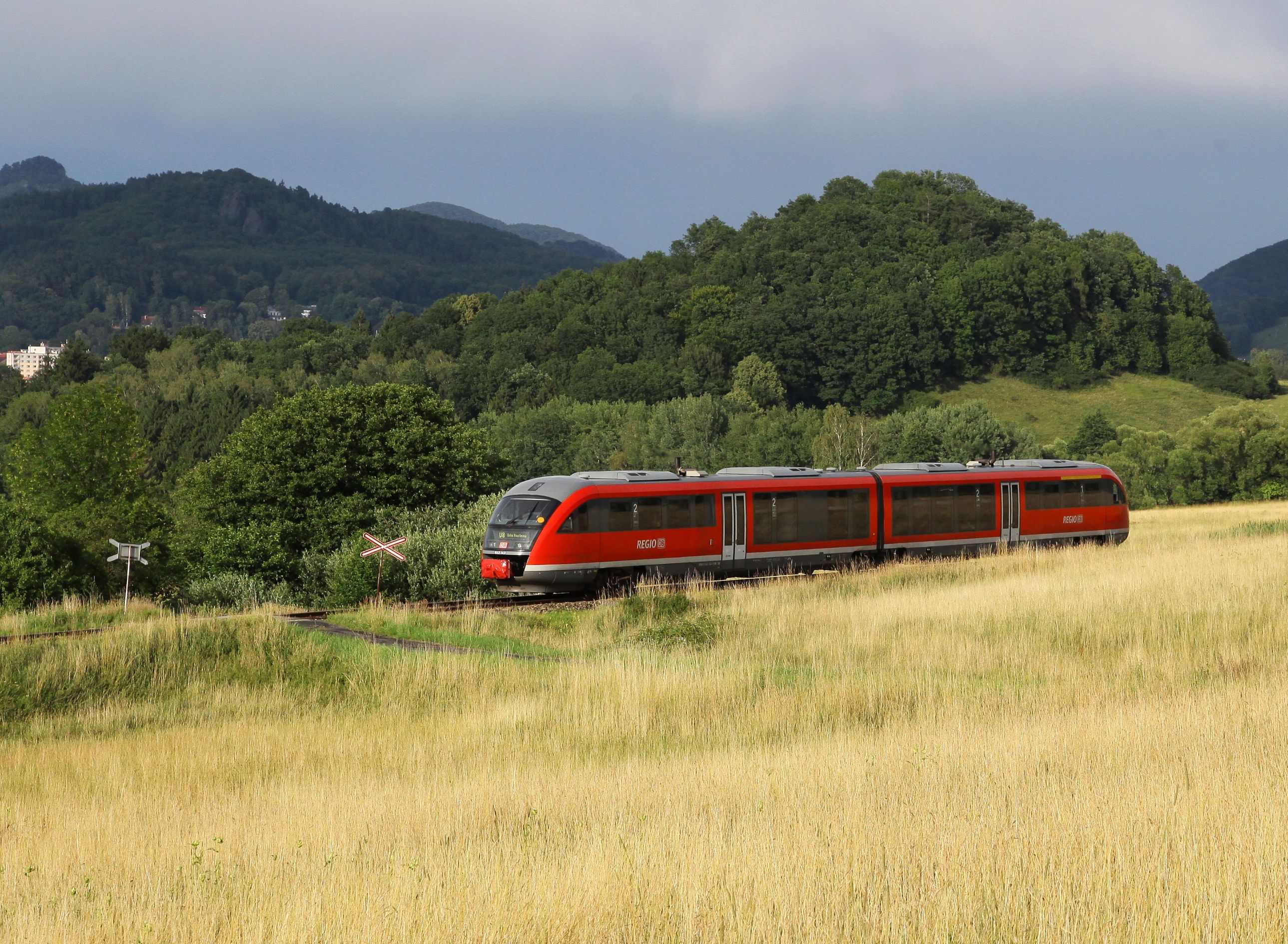Jednotka "Desiro" poblíž České Kamenice
