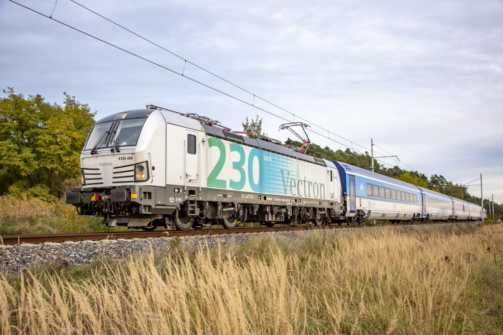 Vectron 230 km/hod.