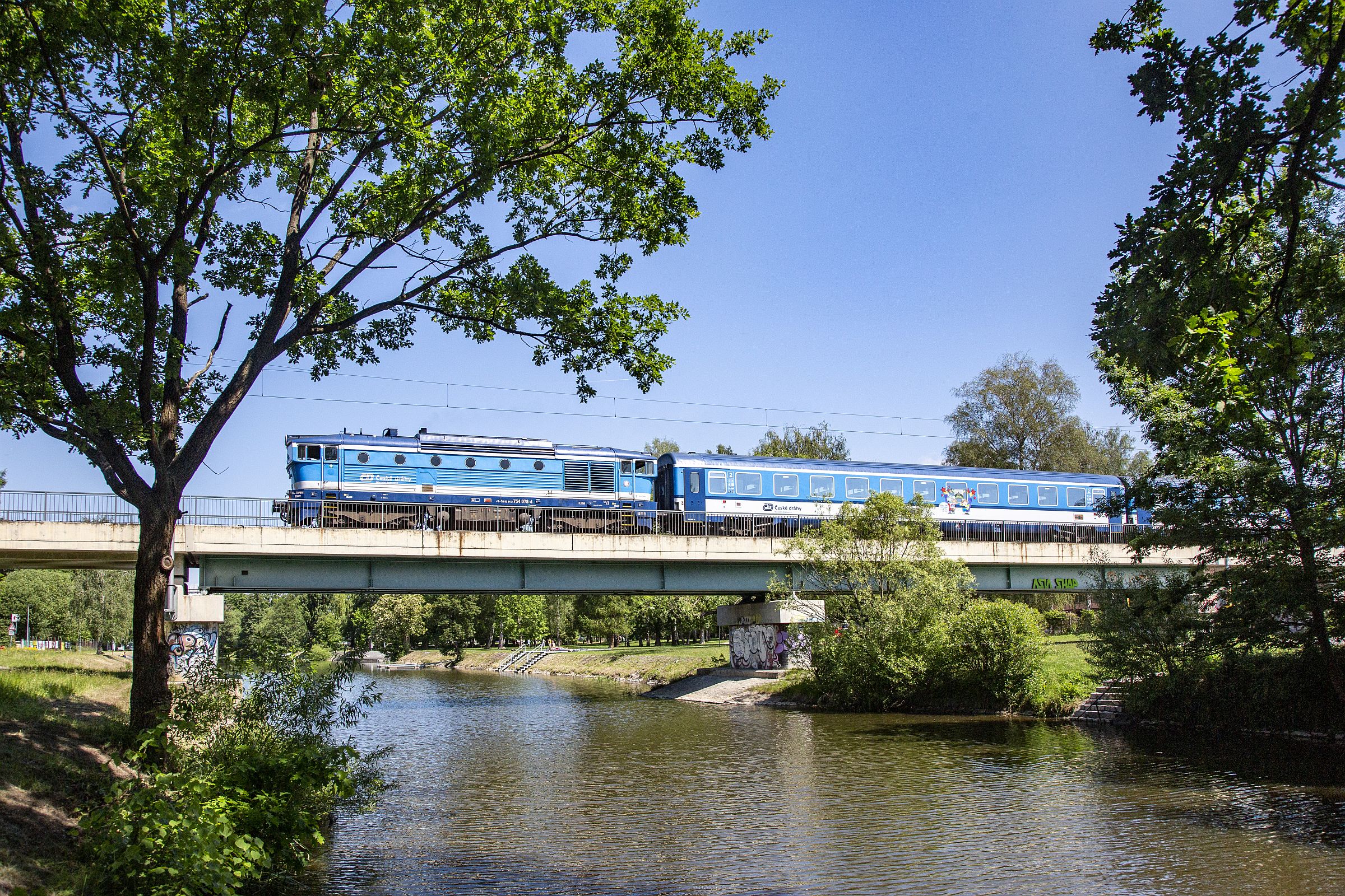 Lokomotiva ř. 754
