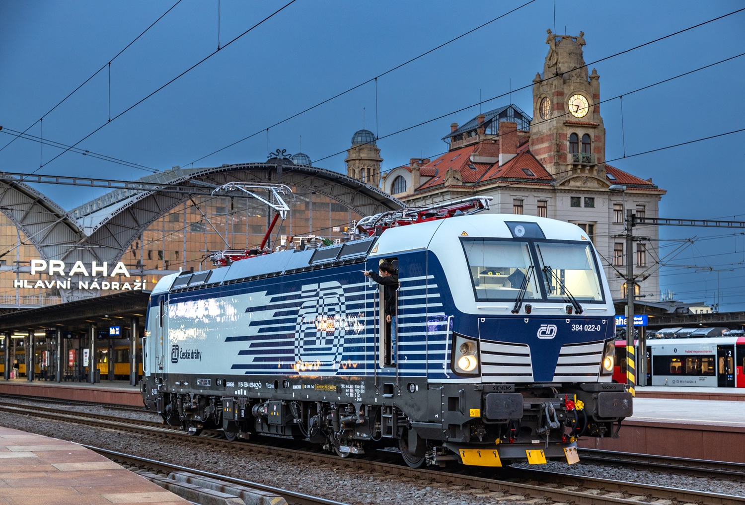 Vectron 384